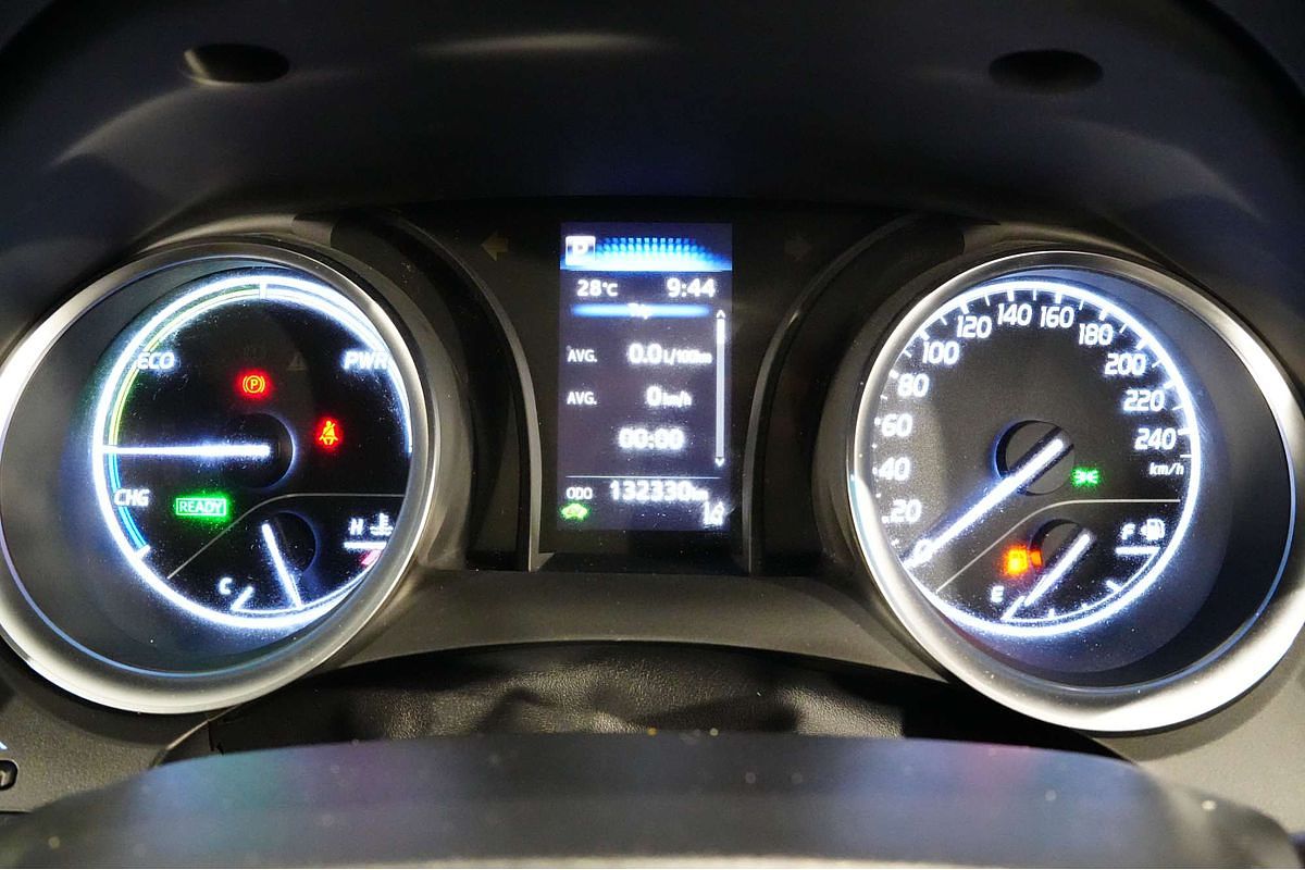 2020 Toyota Camry Ascent AXVH71R