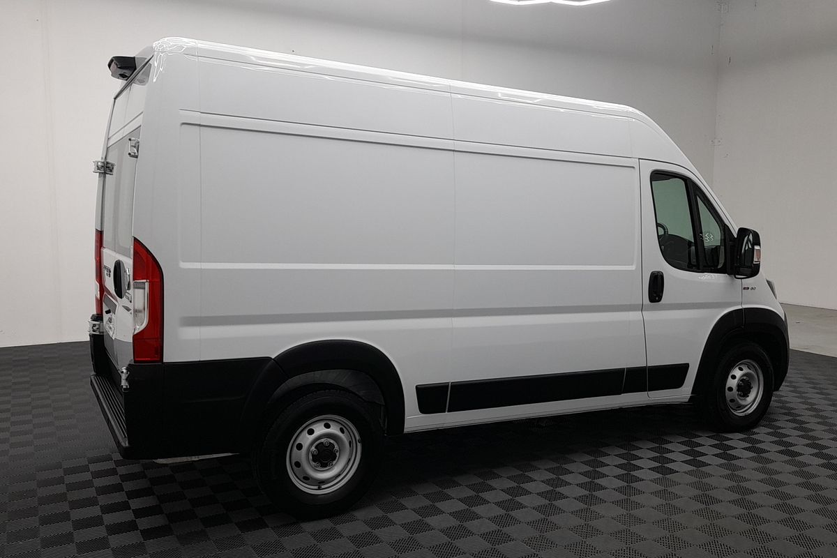 2021 Fiat Ducato  Series 7 MWB Mid Roof
