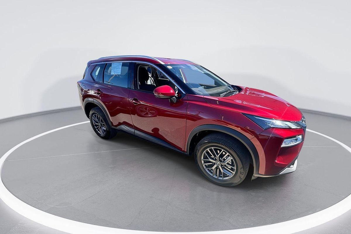 2025 Nissan X-TRAIL ST T33