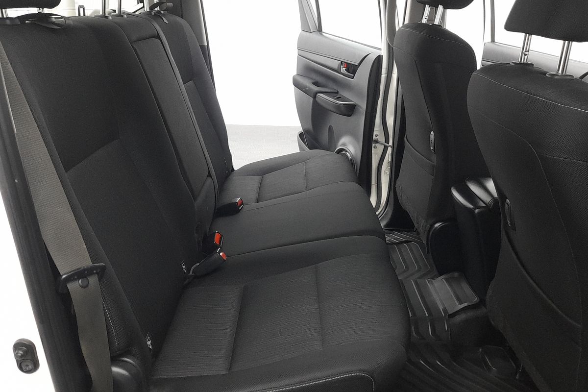 2021 Toyota Hilux SR GUN126R 4X4