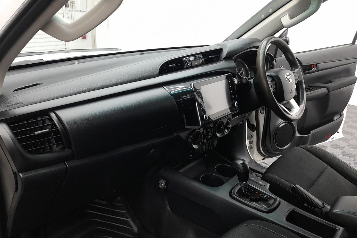 2021 Toyota Hilux SR GUN126R 4X4