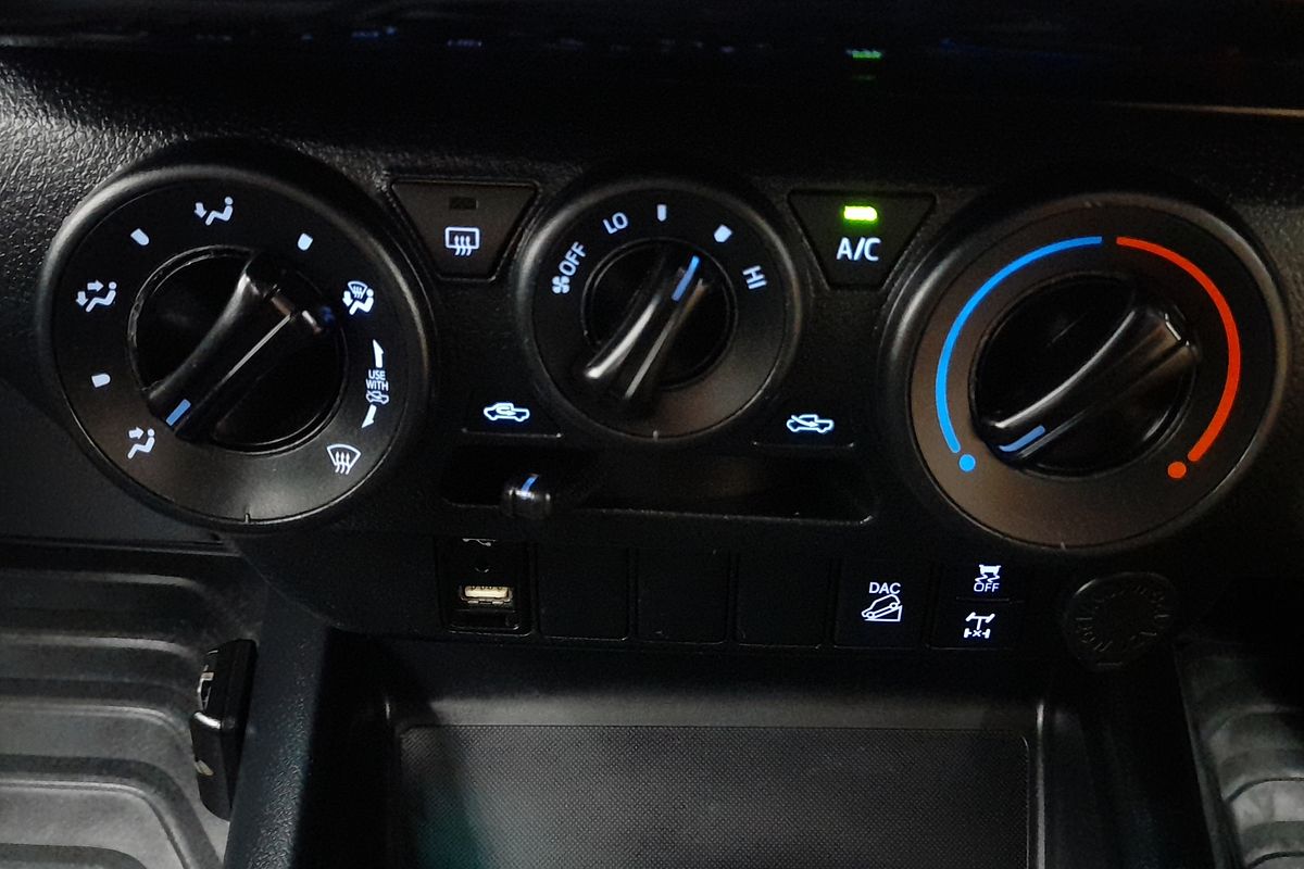 2021 Toyota Hilux SR GUN126R 4X4