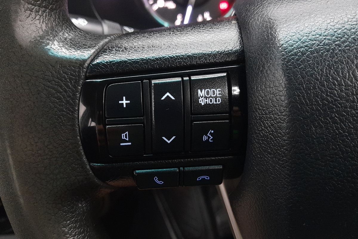 2021 Toyota Hilux SR GUN126R 4X4