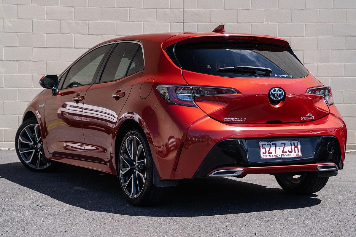 2019 Toyota Corolla ZR Hybrid ZWE211R
