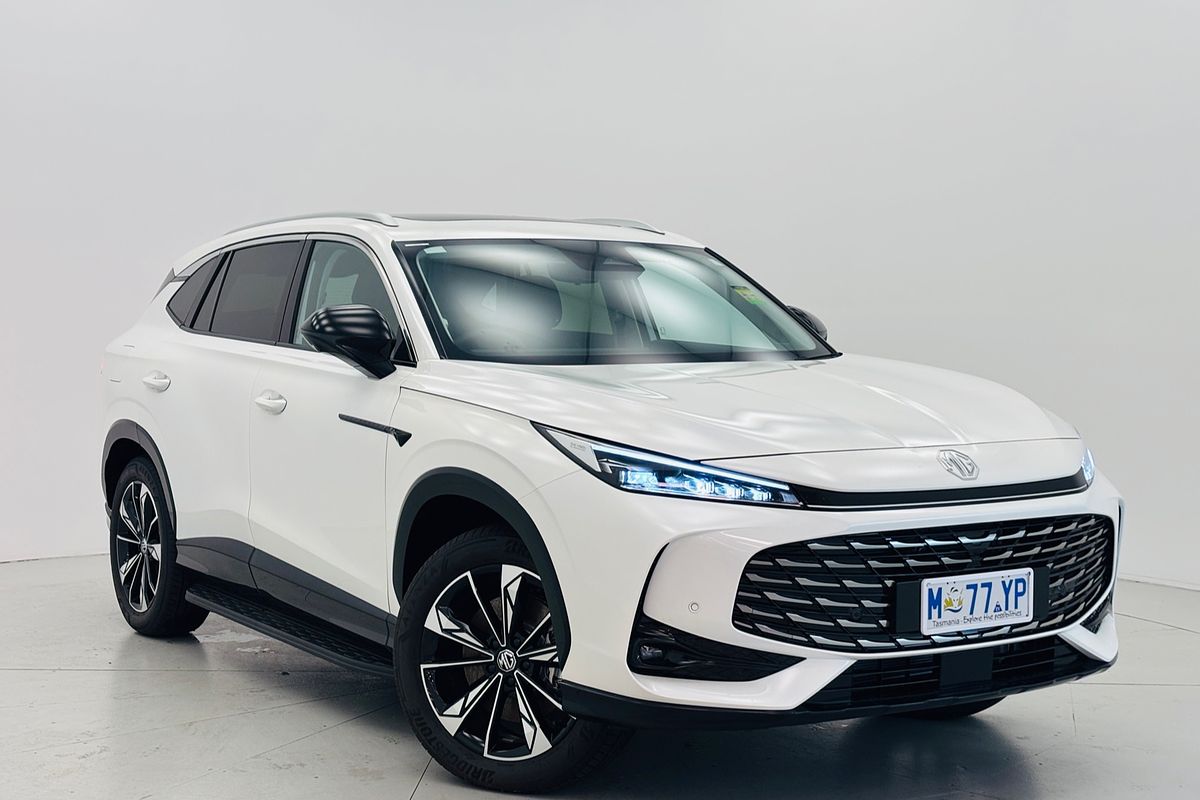 2025 MG HS Super Hybrid Essence AS33P