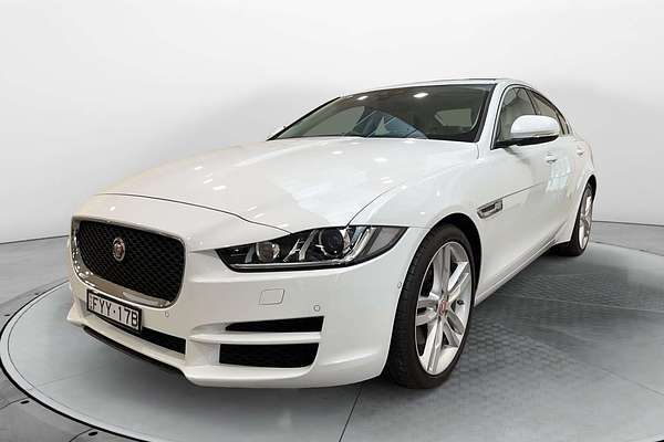 2018 Jaguar XE 25t Prestige X760