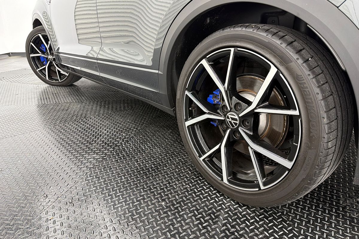 2023 Volkswagen T-Roc R D11