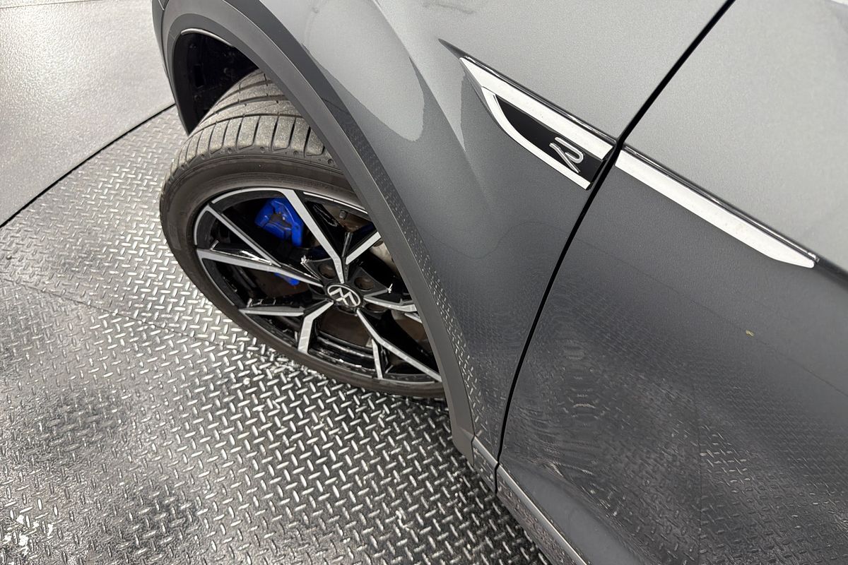 2023 Volkswagen T-Roc R D11