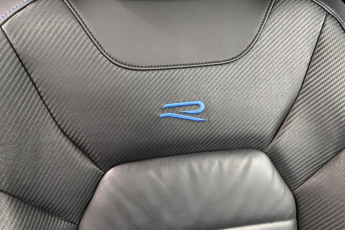 2023 Volkswagen T-Roc R D11