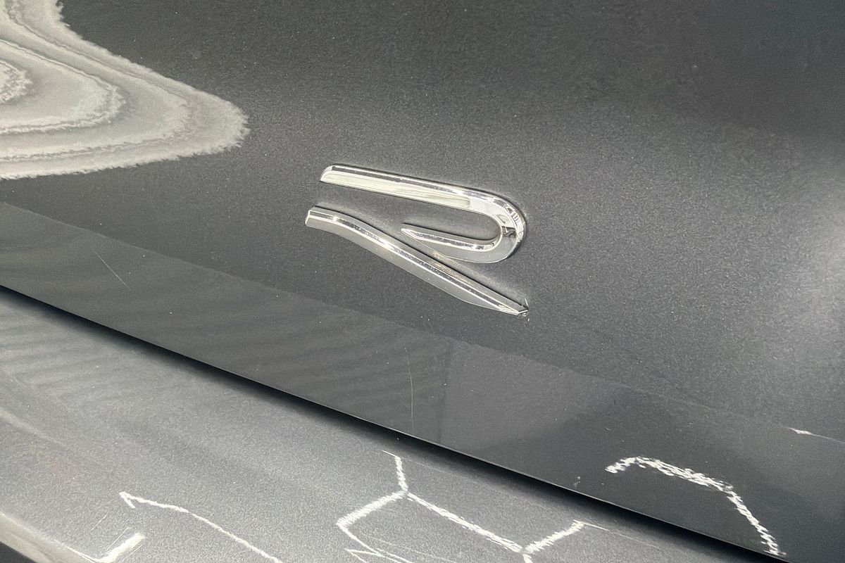 2023 Volkswagen T-Roc R D11