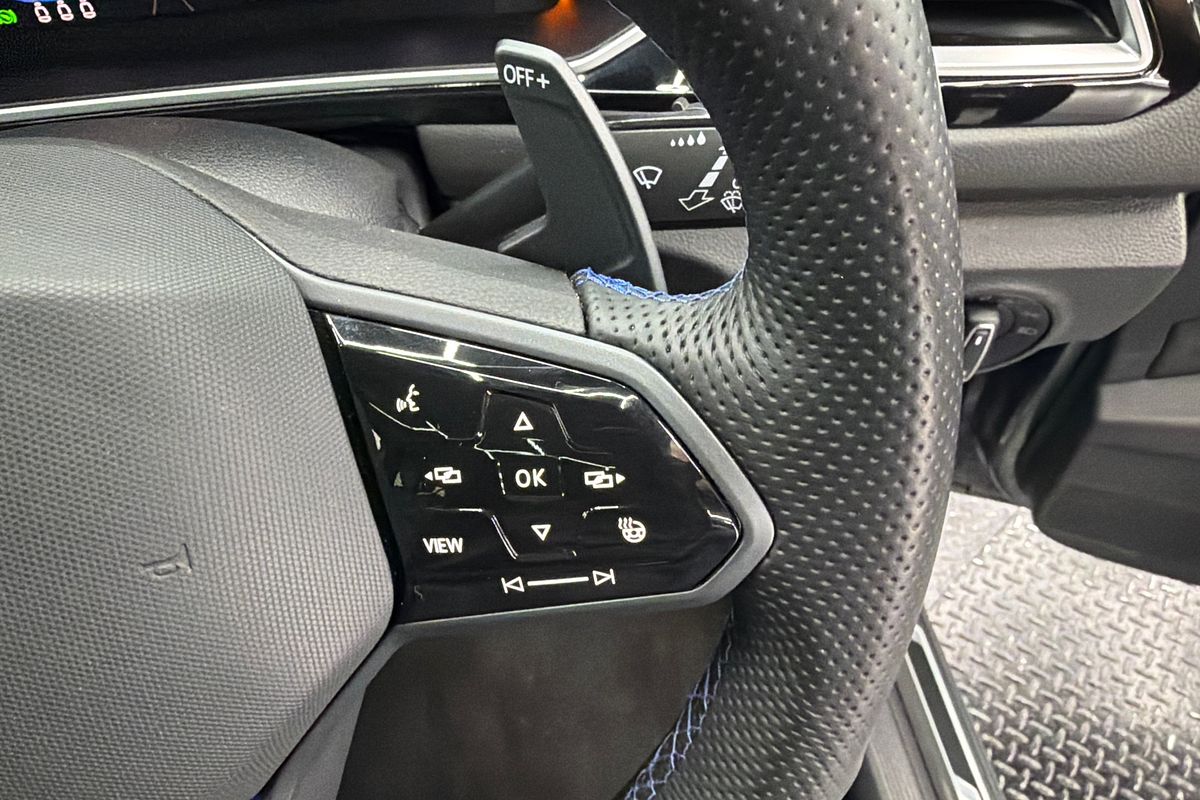 2023 Volkswagen T-Roc R D11