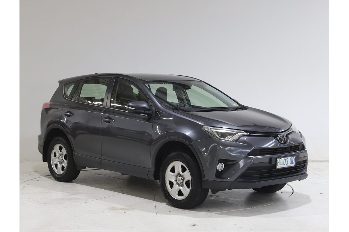 2018 Toyota RAV4 GX ASA44R