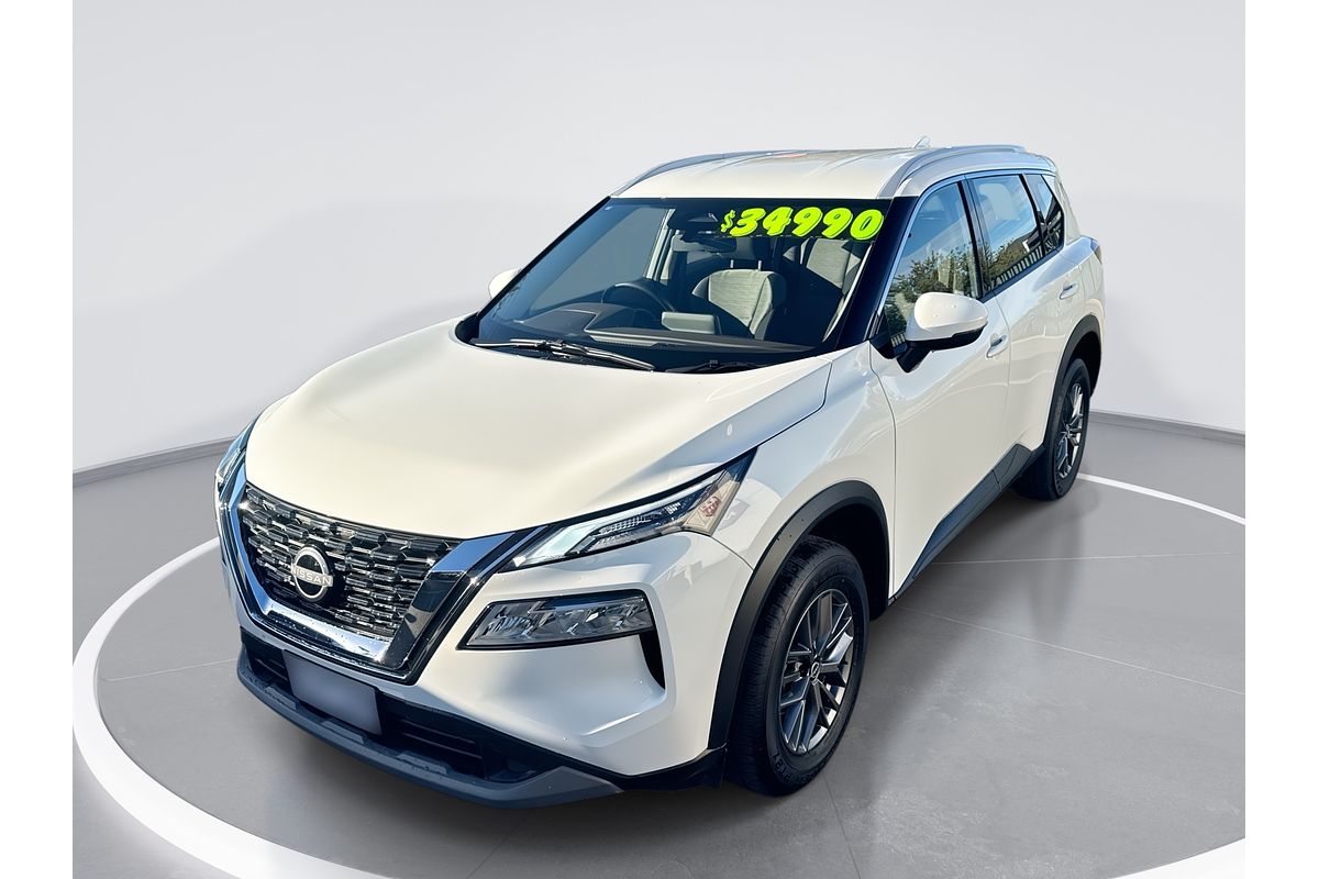 2024 Nissan X-TRAIL ST T33