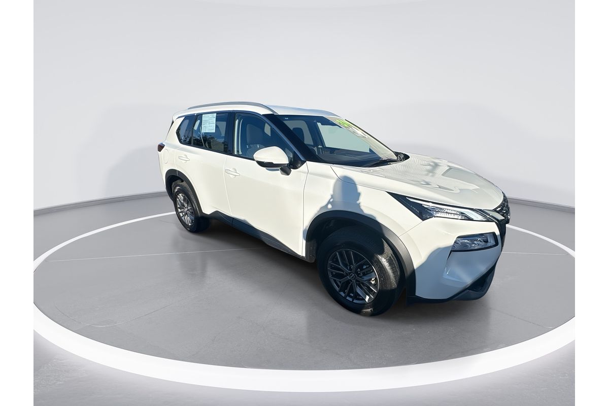 2024 Nissan X-TRAIL ST T33