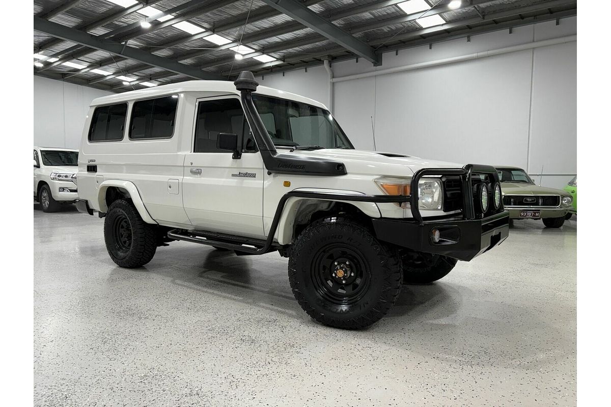 2008 Toyota Landcruiser Workmate Troopcarrier VDJ78R