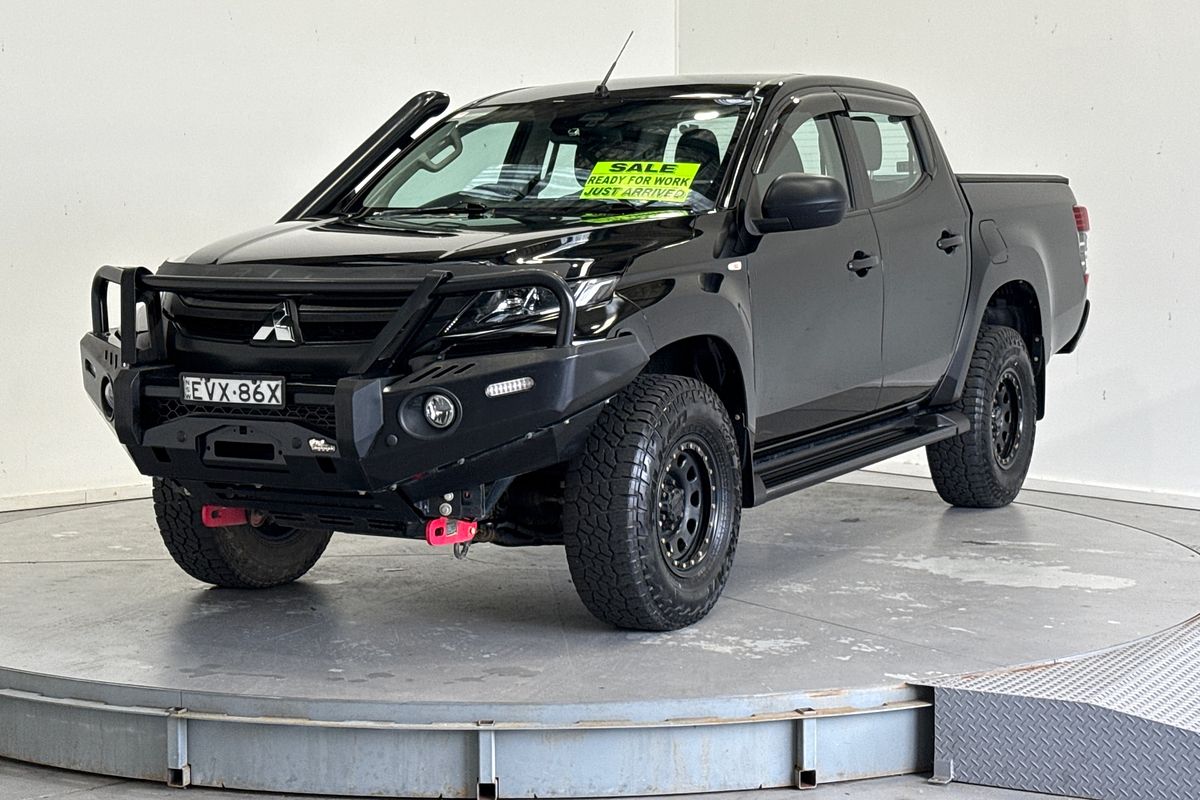 2022 Mitsubishi Triton GLX+ MR 4X4