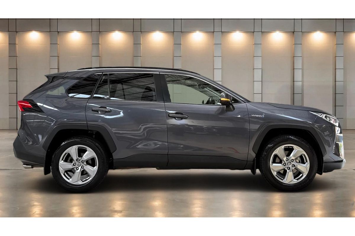 2020 Toyota RAV4 GXL AXAH52R