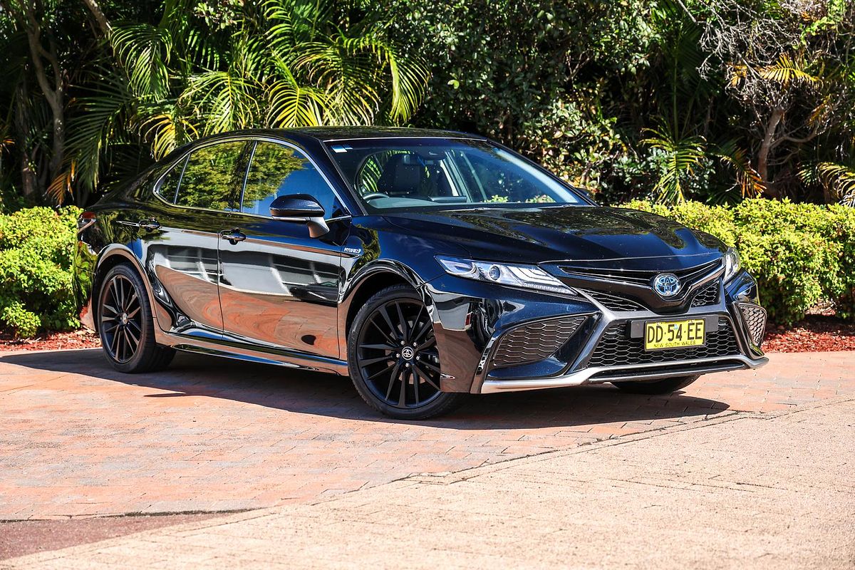 2022 Toyota Camry SX AXVH70R
