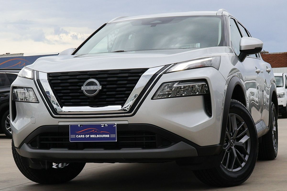 2024 Nissan X-TRAIL ST T33