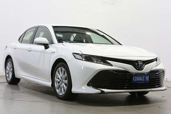 2020 Toyota Camry Ascent AXVH71R