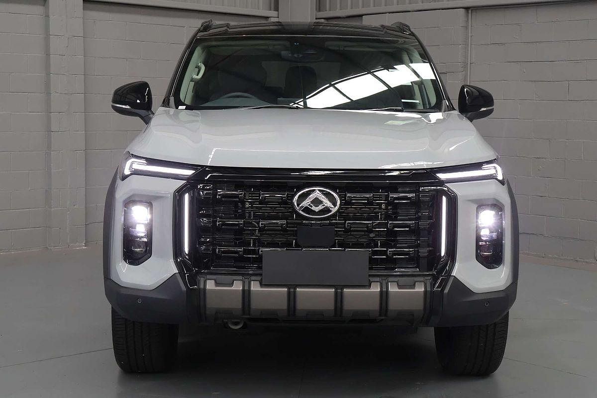 2025 LDV D90 Executive SV9A