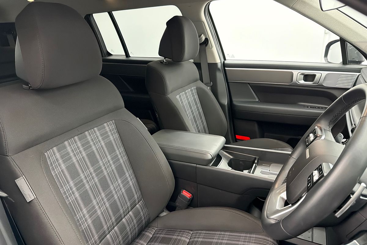 2025 Hyundai Santa Fe Hybrid MX5.V1