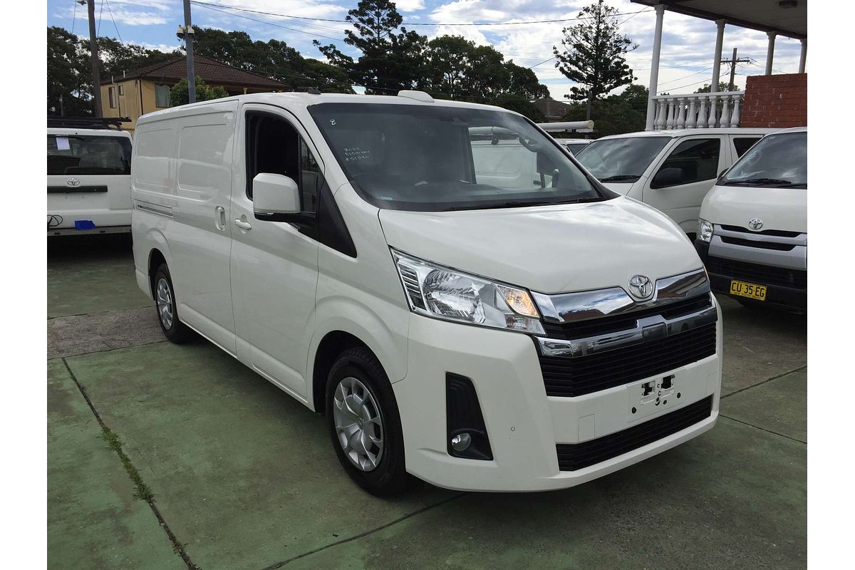 2022 Toyota Hiace LWB GDH300R