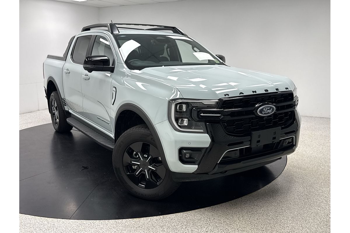 2025 Ford Ranger PHEV Stormtrak 4X4 2.3L