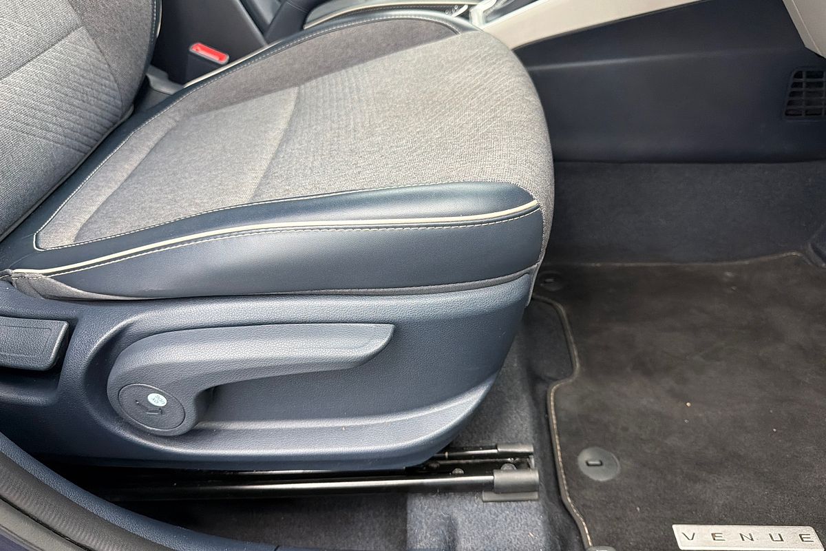 2021 Hyundai Venue Elite QX.V4