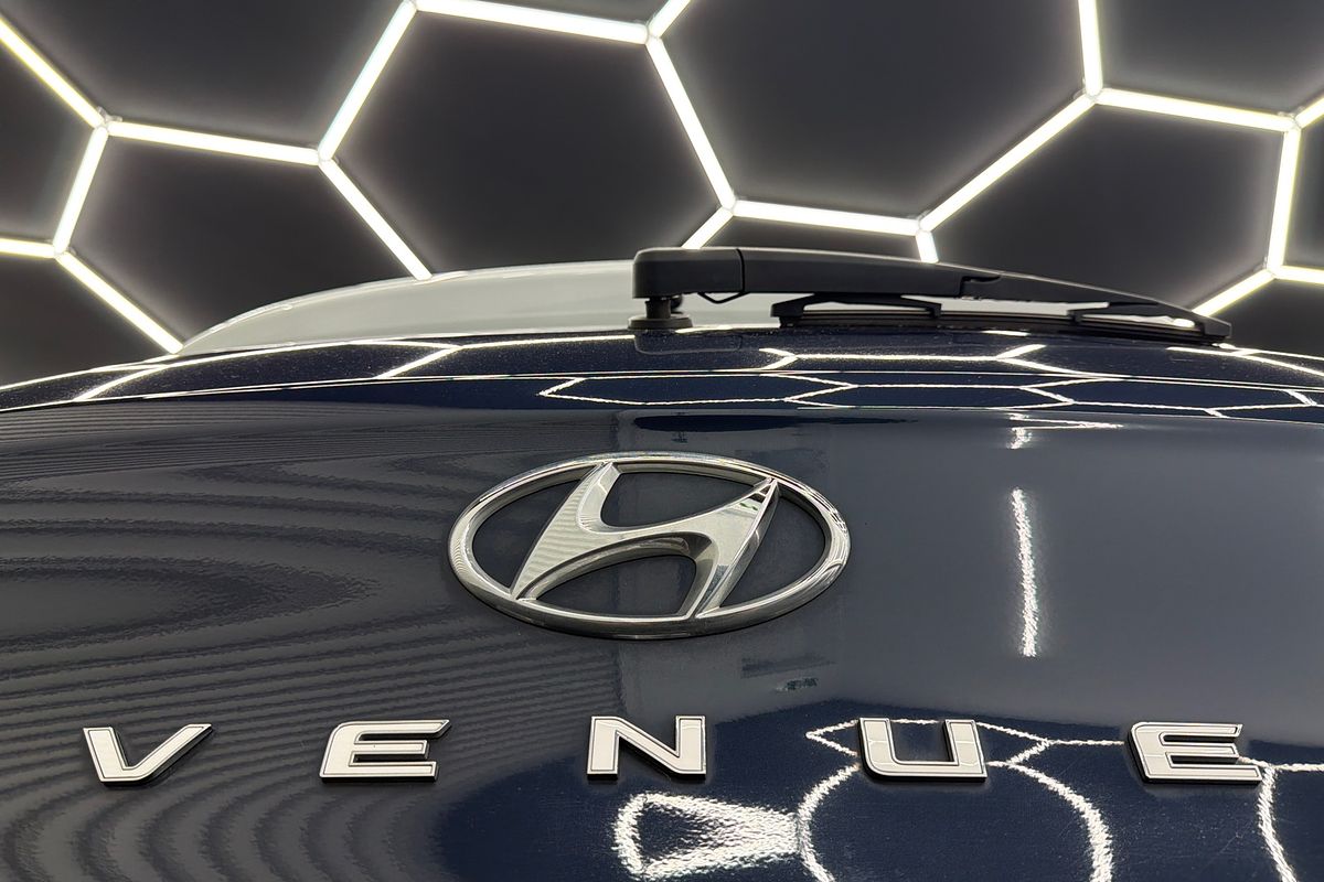 2021 Hyundai Venue Elite QX.V4