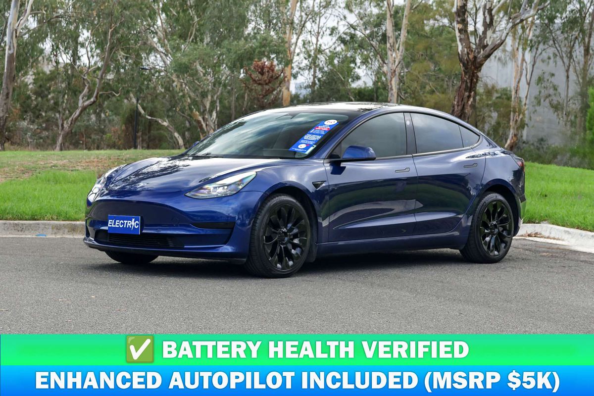 2022 Tesla Model 3 Rear-Wheel Drive