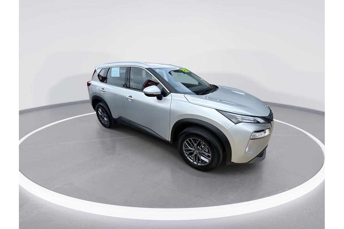 2025 Nissan X-TRAIL ST T33