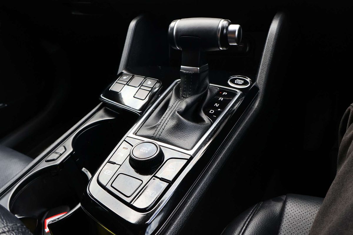 2022 Kia Sportage SX+ NQ5