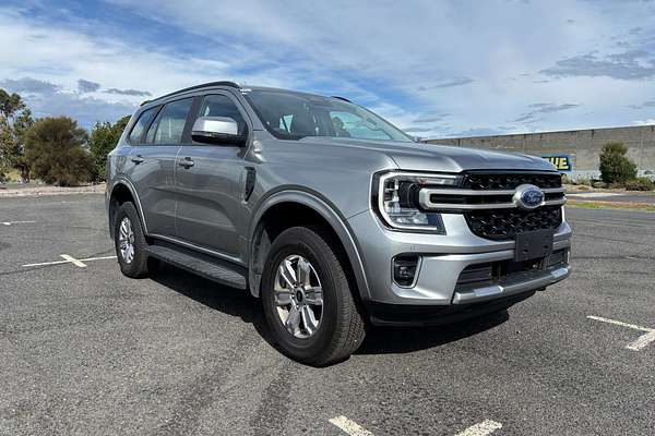 2025 Ford Everest Ambiente 2.0L