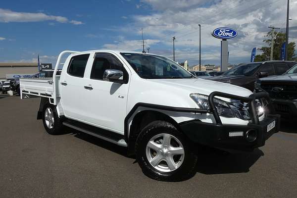 2014 Isuzu D-MAX SX Rear Wheel Drive