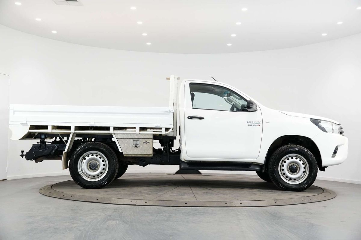 2018 Toyota Hilux SR GUN126R 4X4