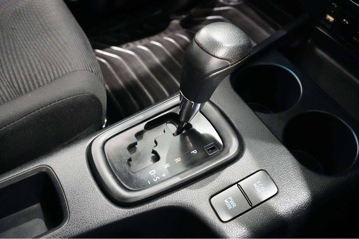 2018 Toyota Hilux SR GUN126R 4X4