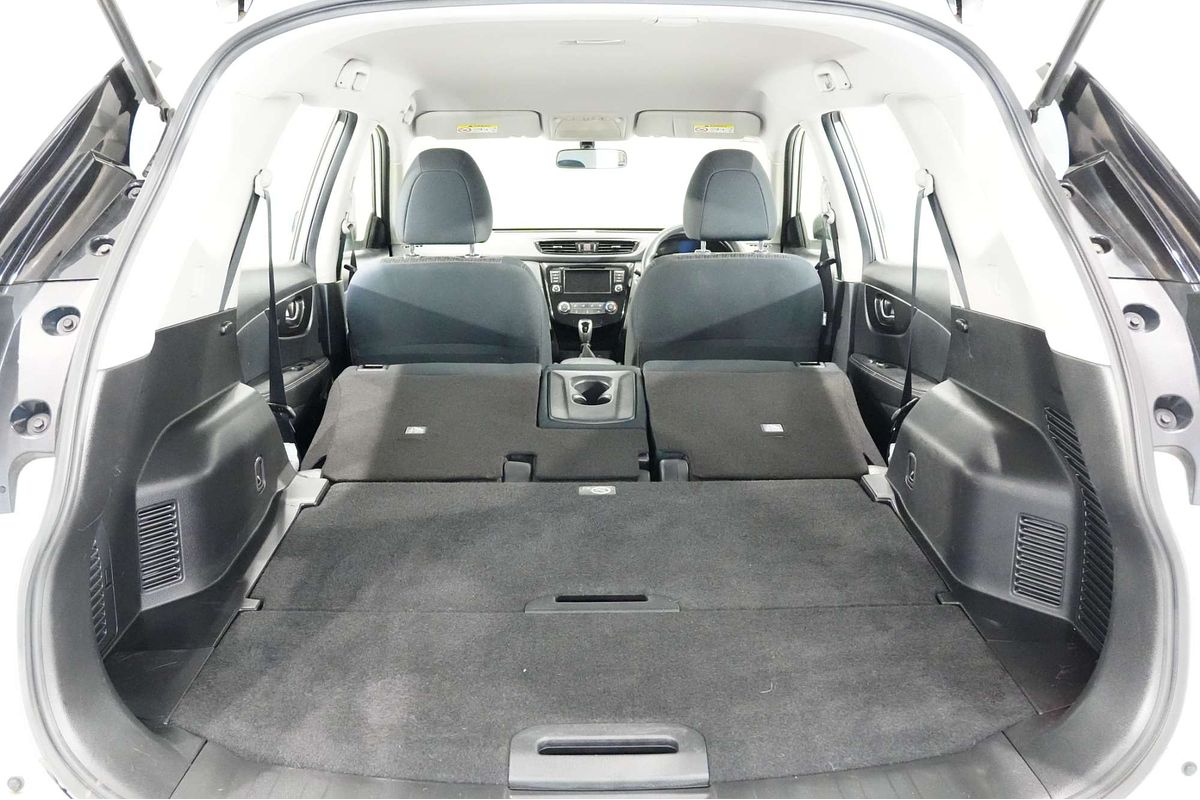 2021 Nissan X-TRAIL ST T32