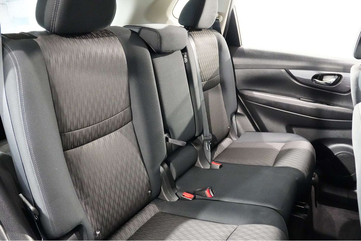 2021 Nissan X-TRAIL ST T32