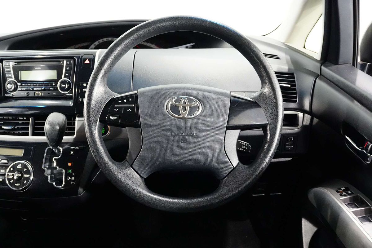 2012 Toyota Tarago GLi ACR50R