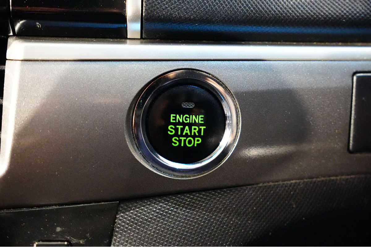 2012 Toyota Tarago GLi ACR50R