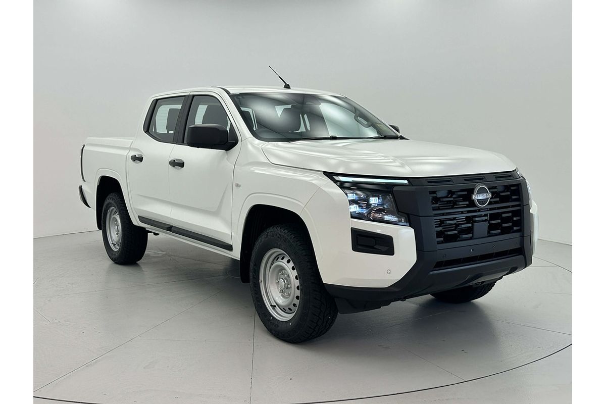 Nissan NAVARA 4X4 2.4 DSL AUTO DC SL Nissan NAVARA 4X4 2.4 DSL AUTO DC SL