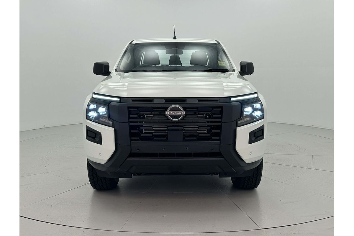 Nissan NAVARA 4X4 2.4 DSL AUTO DC SL Nissan NAVARA 4X4 2.4 DSL AUTO DC SL
