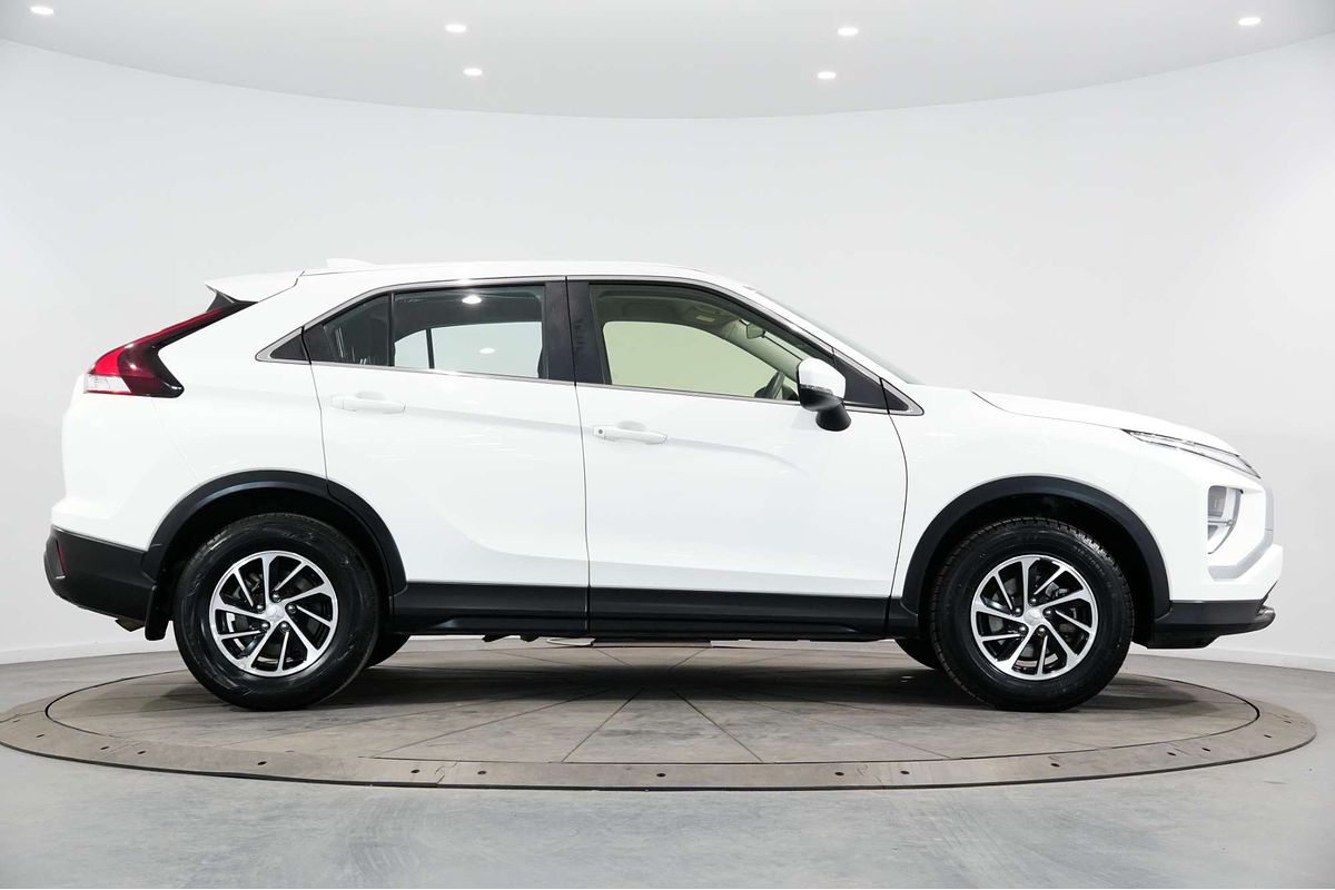 2023 Mitsubishi Eclipse Cross ES YB