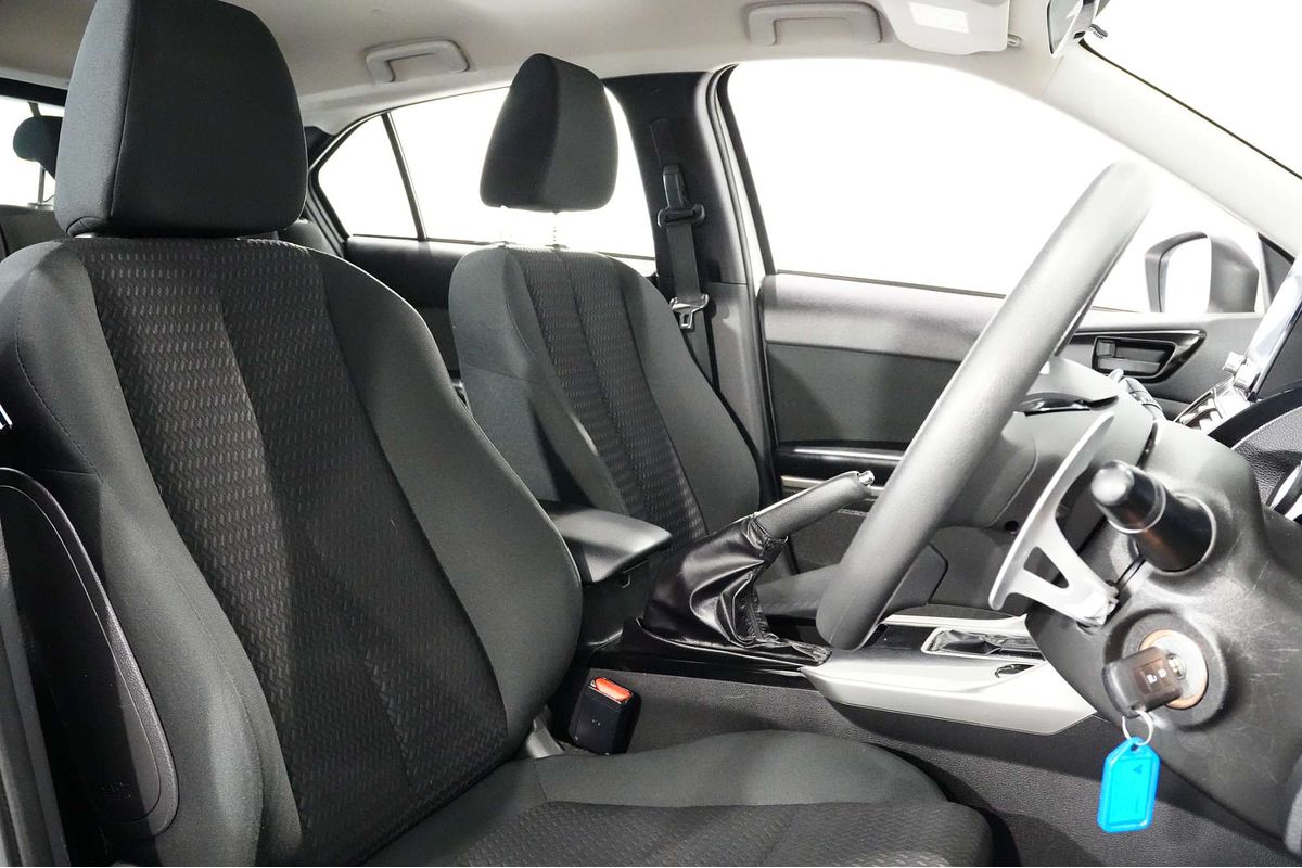 2023 Mitsubishi Eclipse Cross ES YB