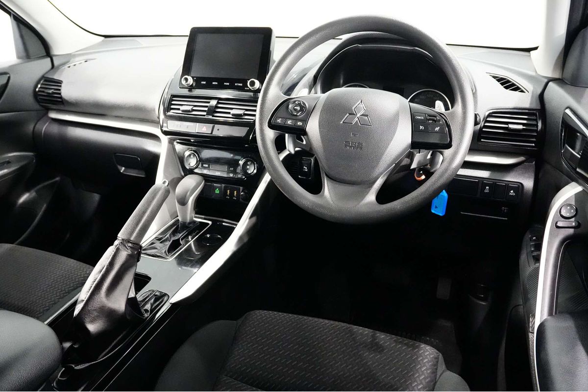 2023 Mitsubishi Eclipse Cross ES YB