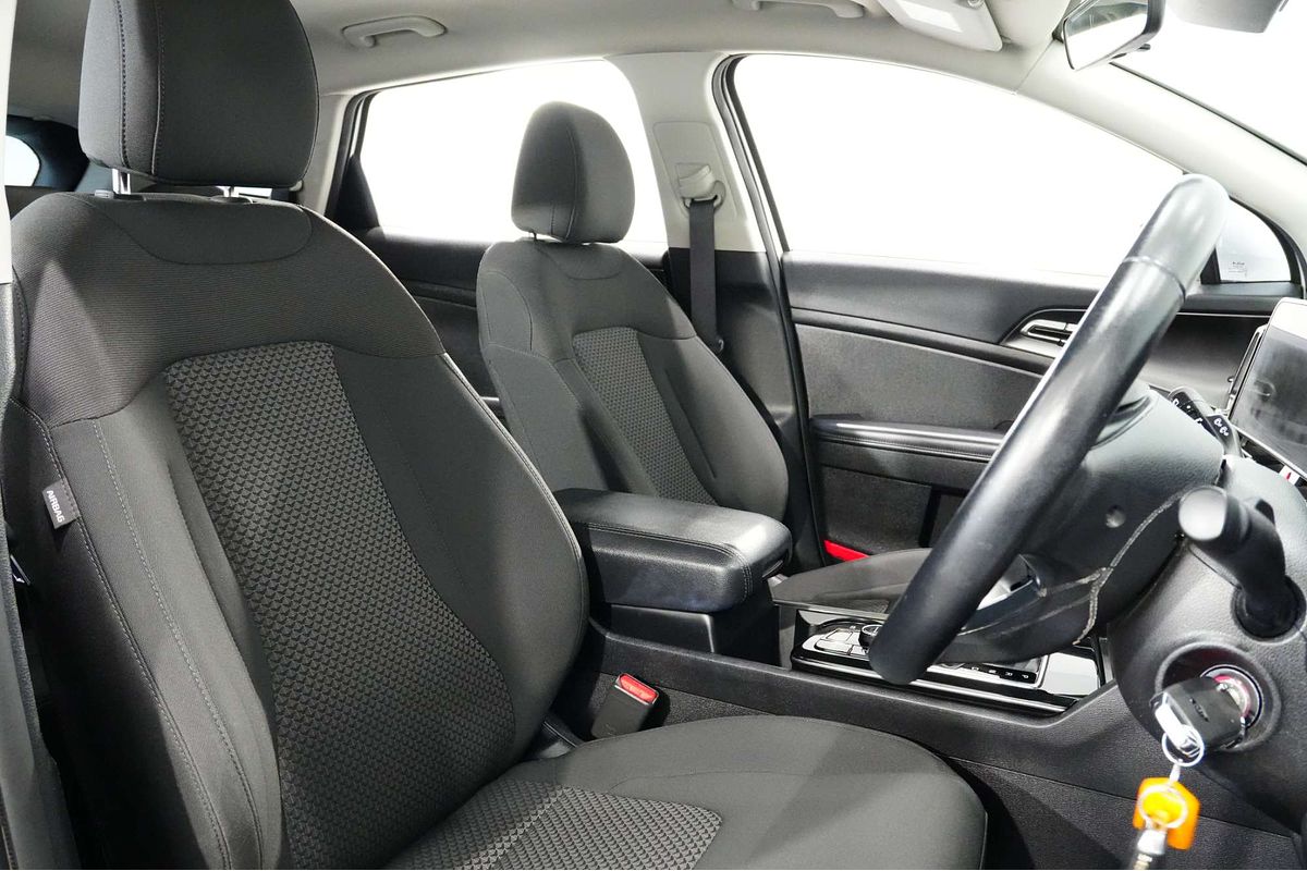 2023 Kia Sportage SX NQ5