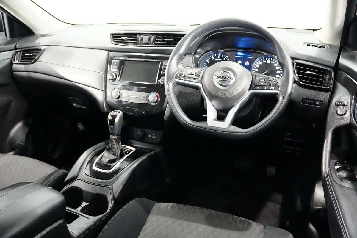 2022 Nissan X-TRAIL ST T32