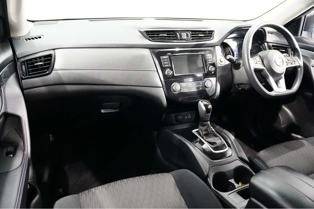 2022 Nissan X-TRAIL ST T32