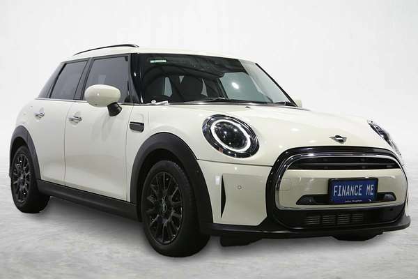 2021 MINI Hatch Cooper Classic F55 LCI